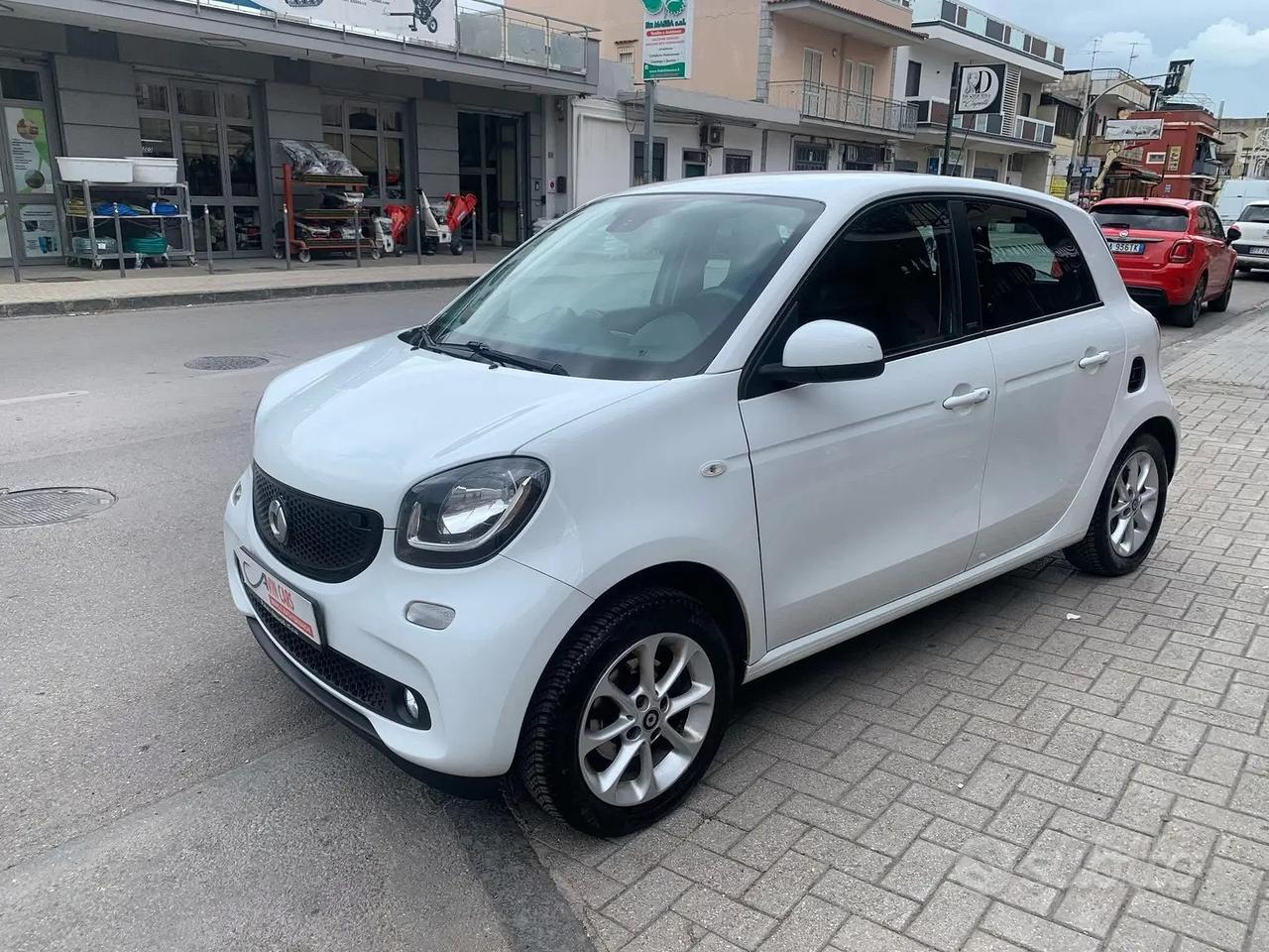 Smart forfour 453