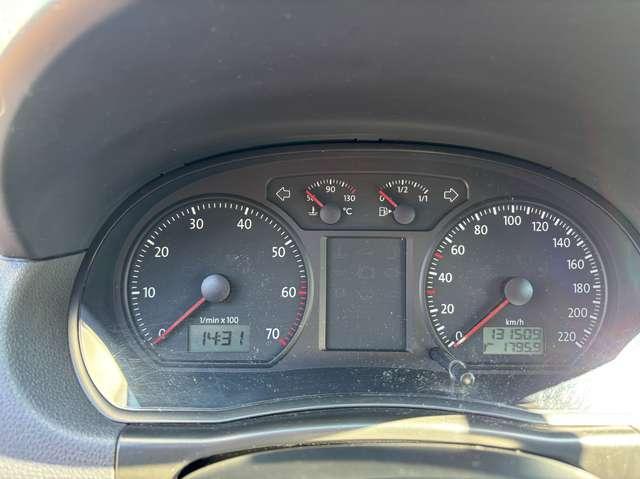 Volkswagen Polo Polo IV 2005 5p 1.2 United 60cv