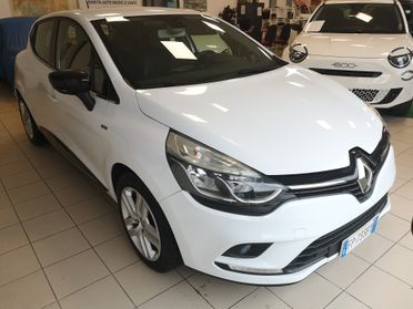 Renault Clio 1.2 75 CV 5 porte Duel