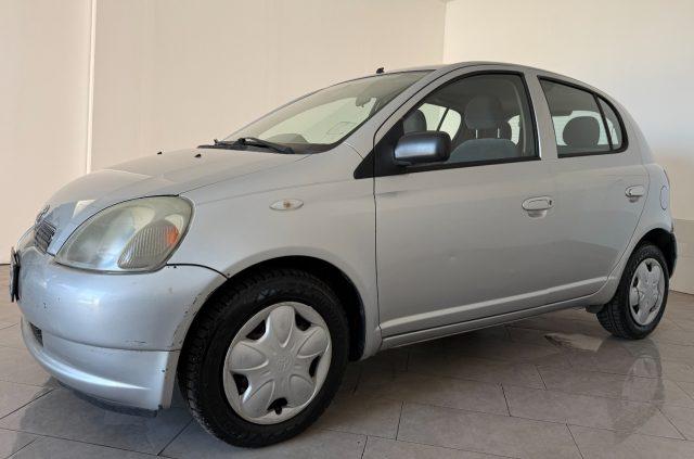 TOYOTA Yaris 1.0i 16V cat 5 porte Sol