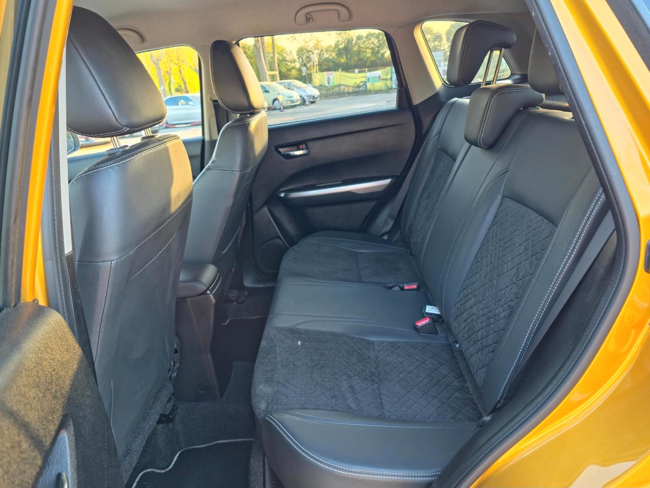 Suzuki Vitara 1.4 Hybrid Top CV-129 2020-E6 Manuale