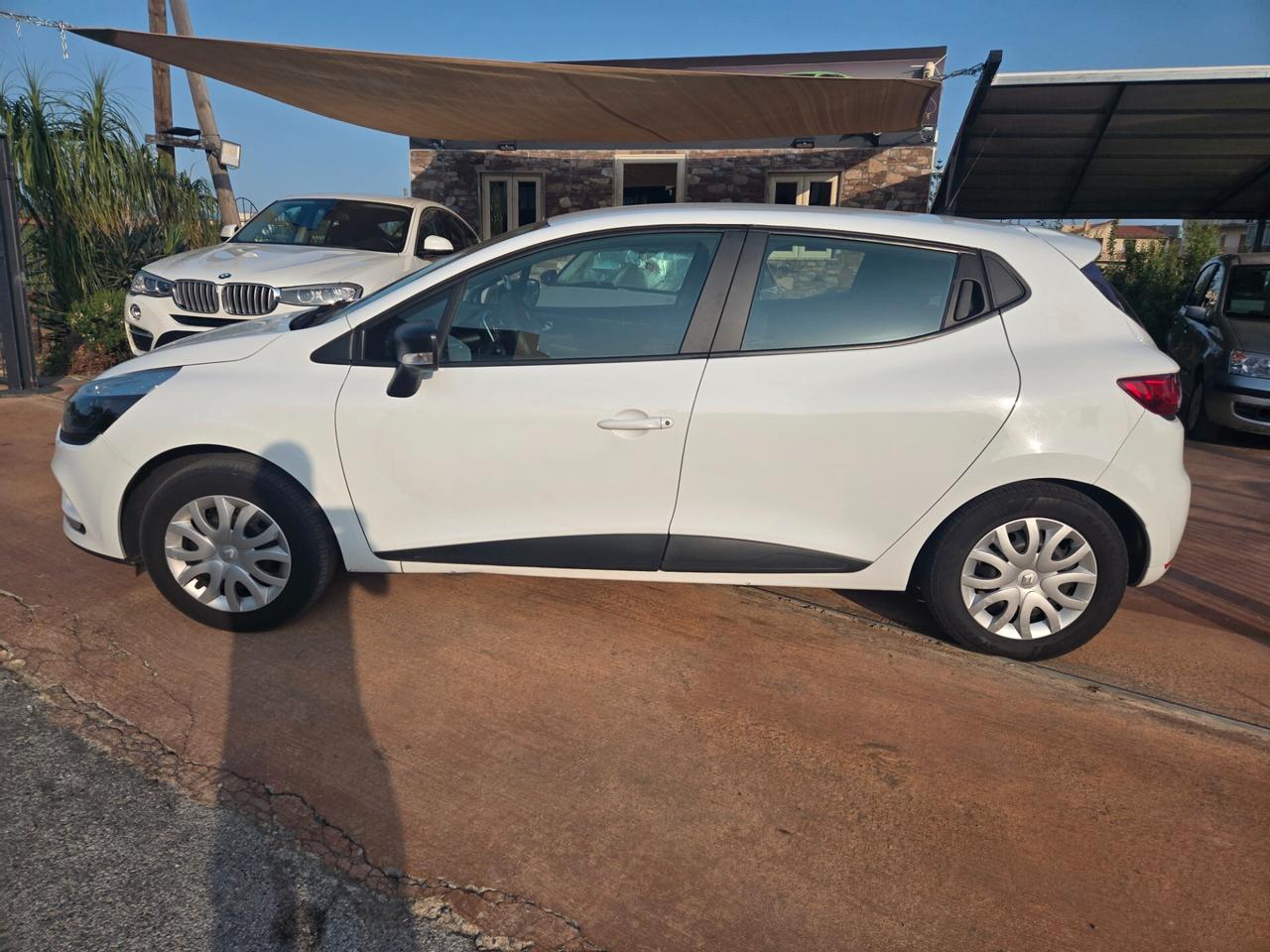 Renault Clio 1.2 75CV 5 porte Intens