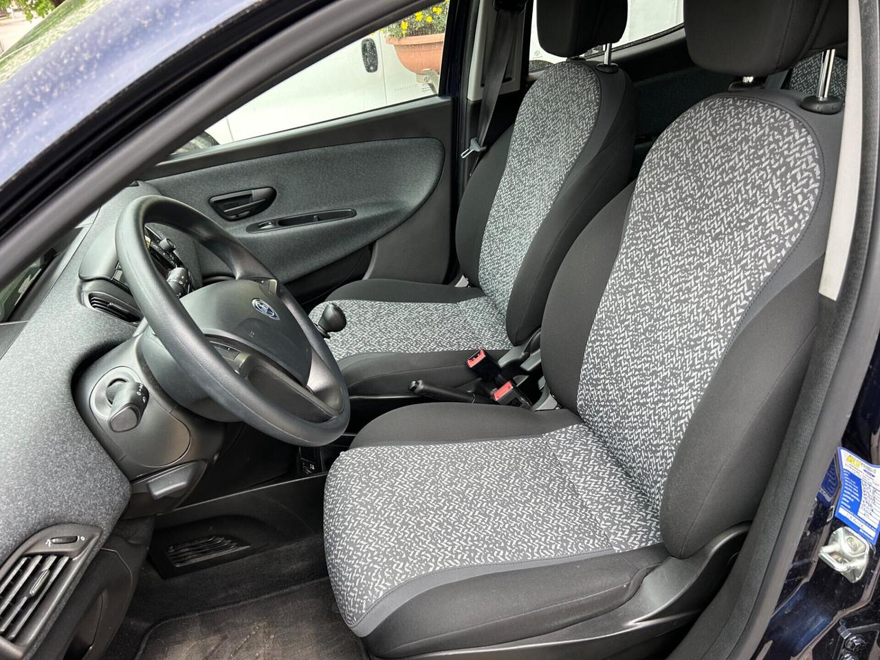 Lancia Ypsilon 1.2 “IMPIANTO GPL DI SERIE “