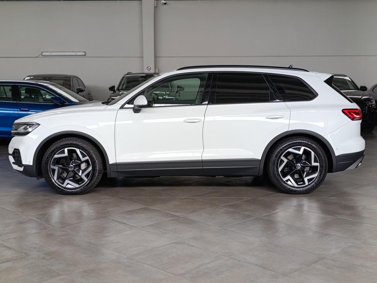 Volkswagen Touareg 3.0 V6 tdi scr 231cv auto