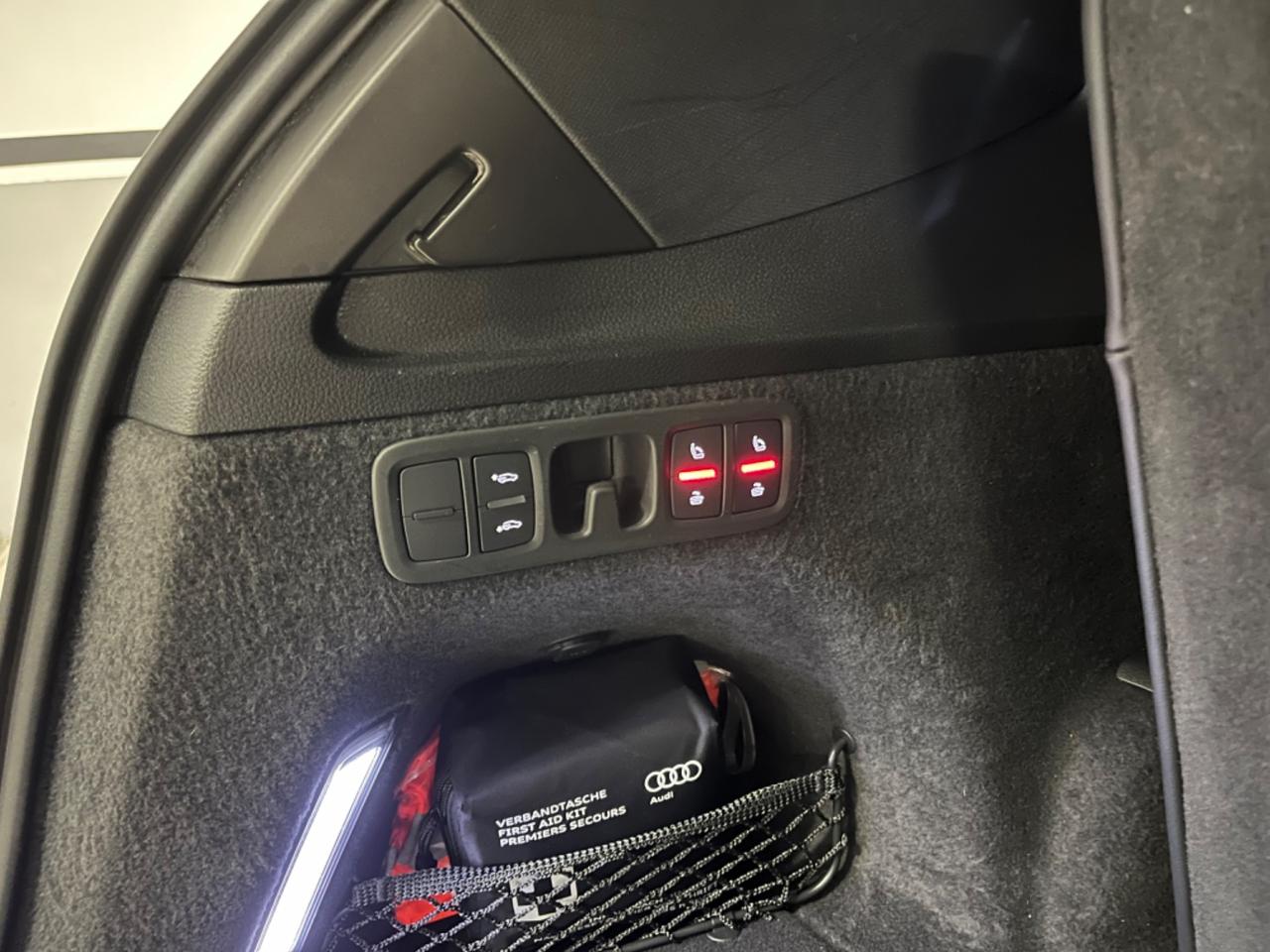 Audi Q7 45 TDI quattro tiptronic S line 7 posti *tetto