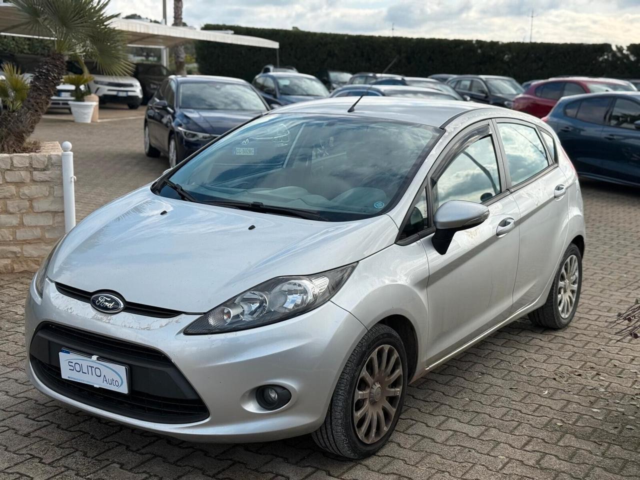 Ford Fiesta 1.2 82 CV BENZ/GPL Titanium *Ok Neopatentati