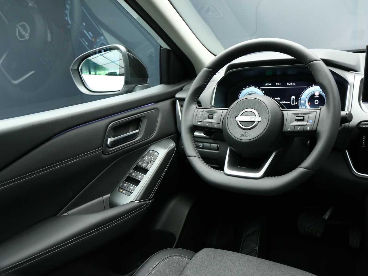 Nissan Qashqai Xtronic N-Connecta MHEV 158 #50123