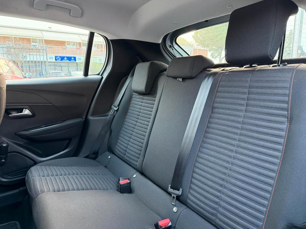 Peugeot 208 5 porte Active SOLO 5000 KM