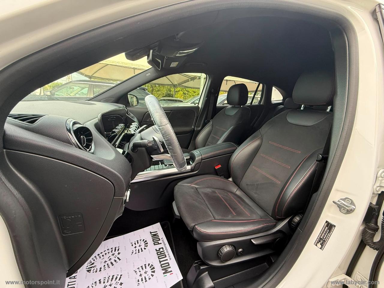 MERCEDES-BENZ GLA 200 d Automatic Premium NIGHT PACK