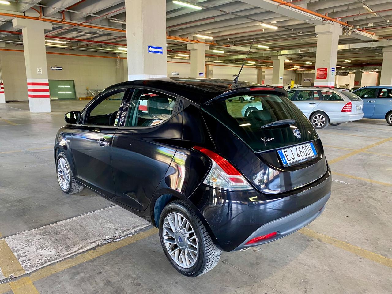 Lancia Ypsilon 1.3 MJT 5 porte S&S Platinum