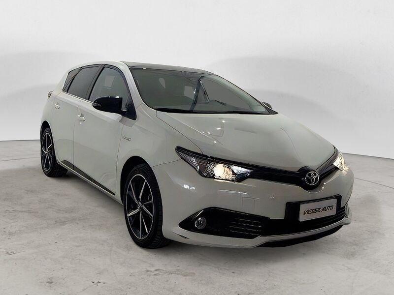 Toyota Auris 1.8 Hybrid Style