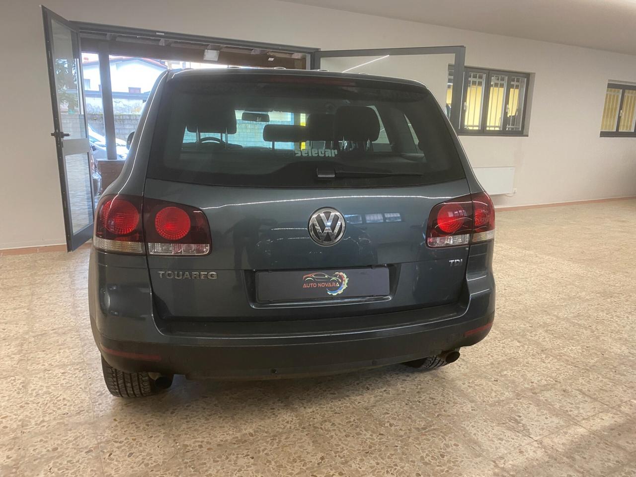 Volkswagen Touareg 2.5 R5 TDI DPF tiptronic Exclusive