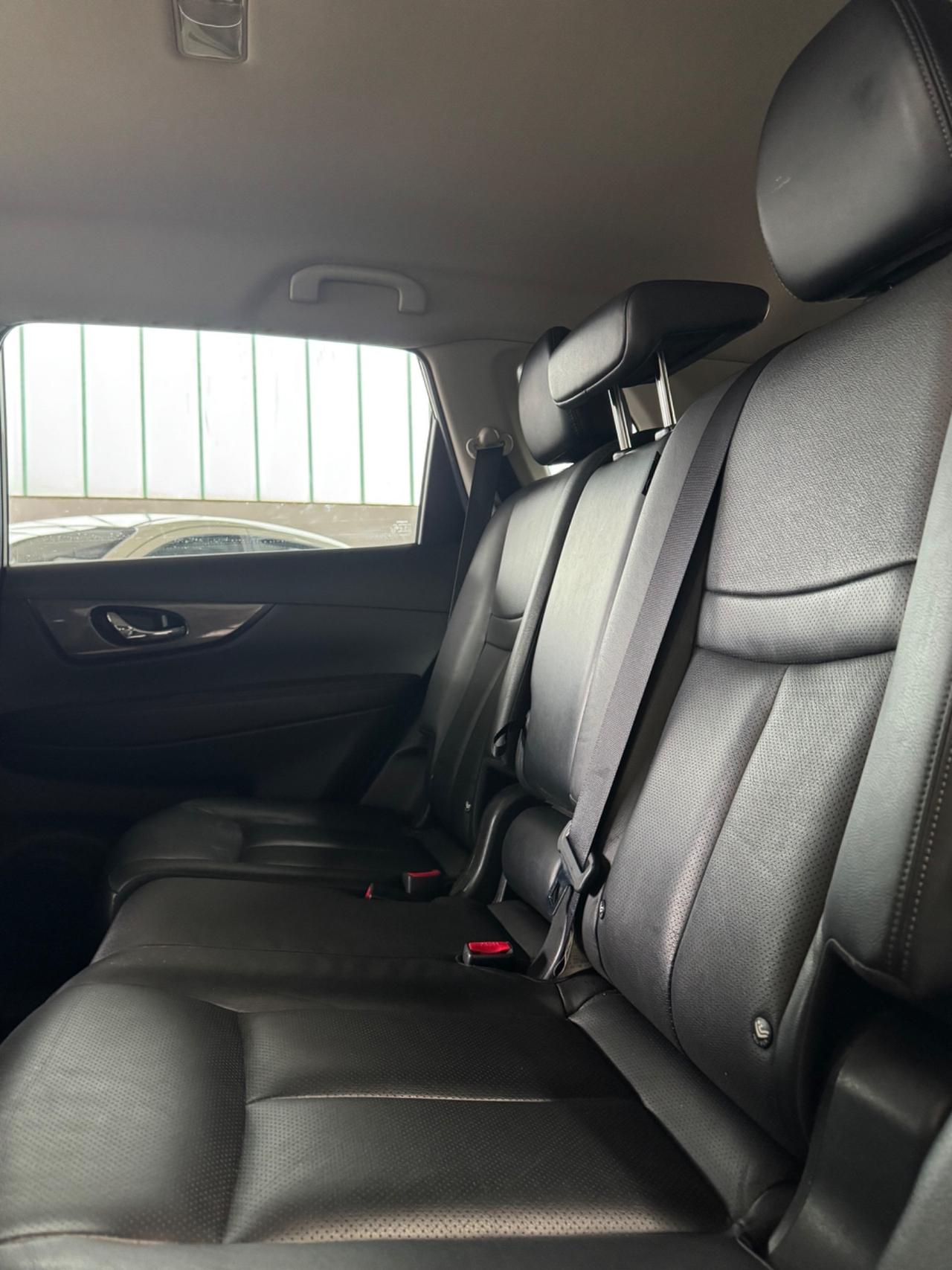 Nissan X-Trail 1.6 dCi 2WD Tekna