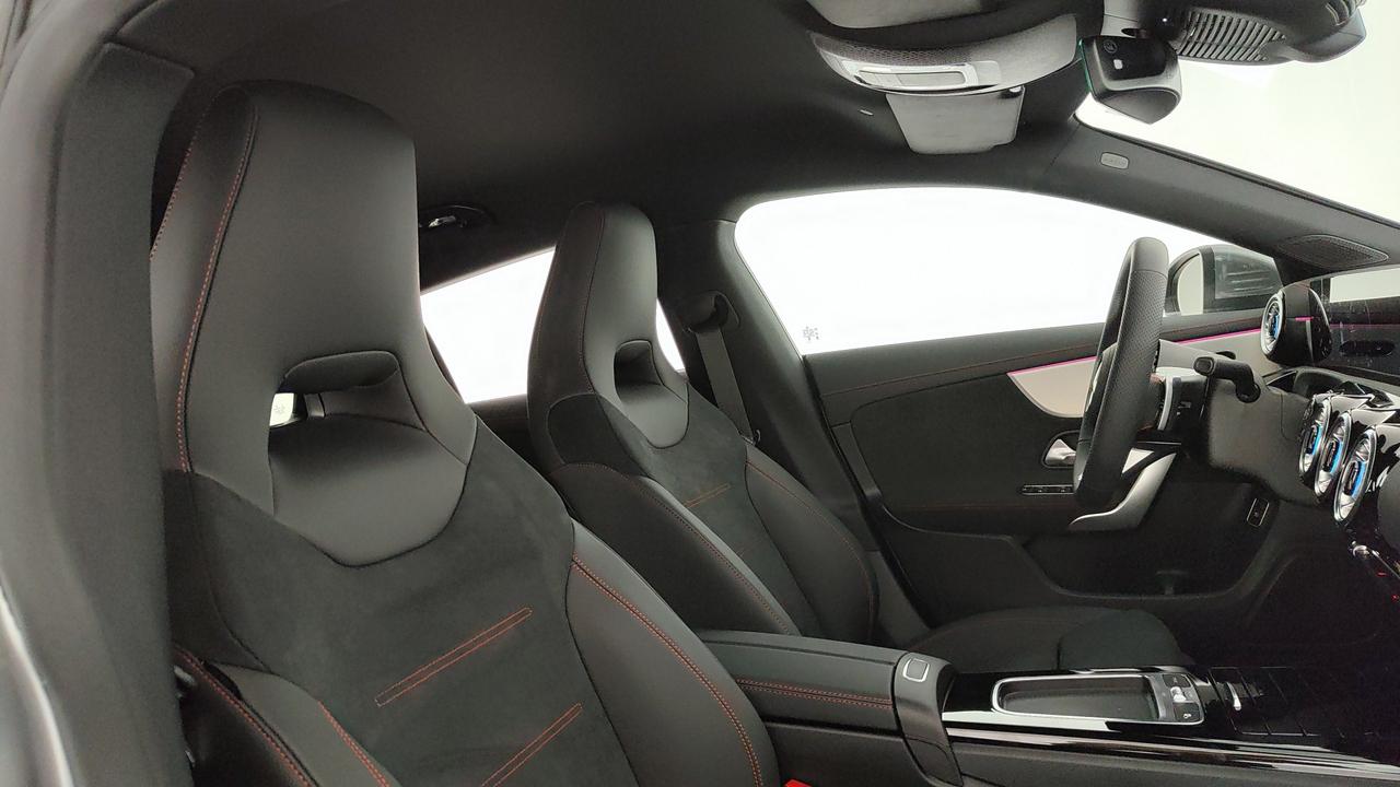 Mercedes-Benz CLA Shooting Brake 200 d AMG Line Advanced Plus auto