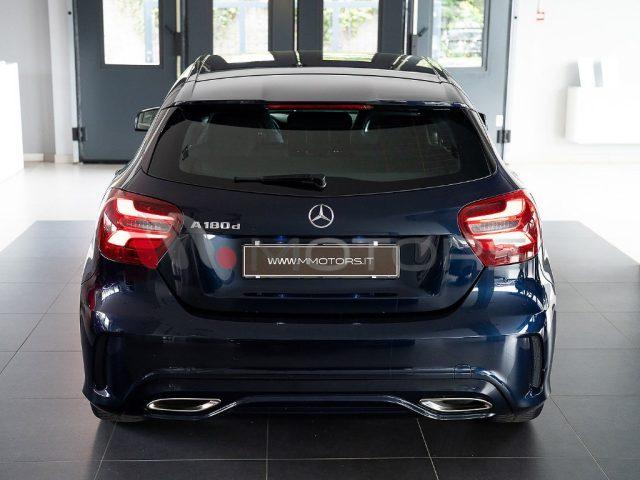 MERCEDES-BENZ A 180 d Premium AMG