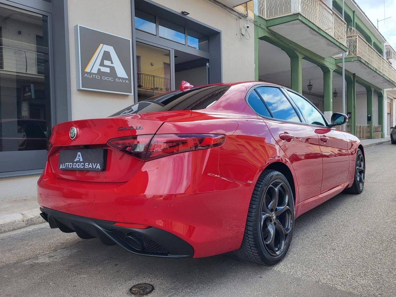 Alfa Romeo Giulia 2.0 Turbo 280 CV AT8 AWD Q4 Veloce Pelle Totale Beige Cerchi 19 Black...