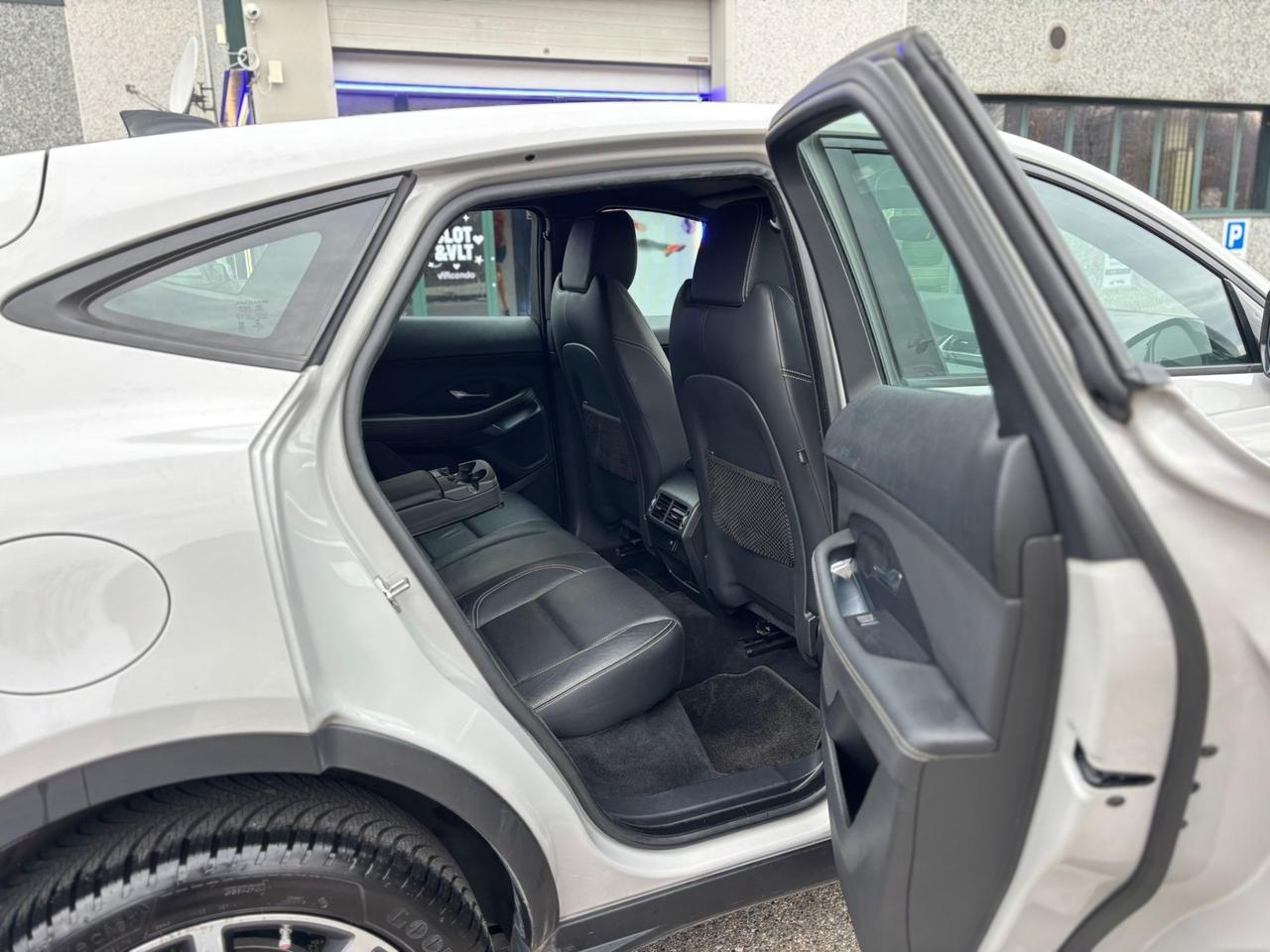 Jaguar E-Pace 2.0 249 CV AWD aut. R-Dynamic HSE