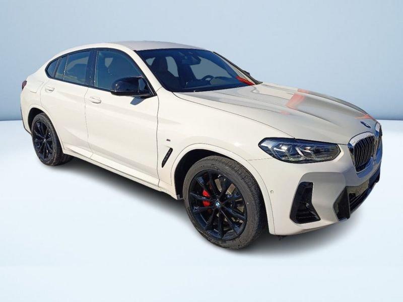 BMW X4 M40i