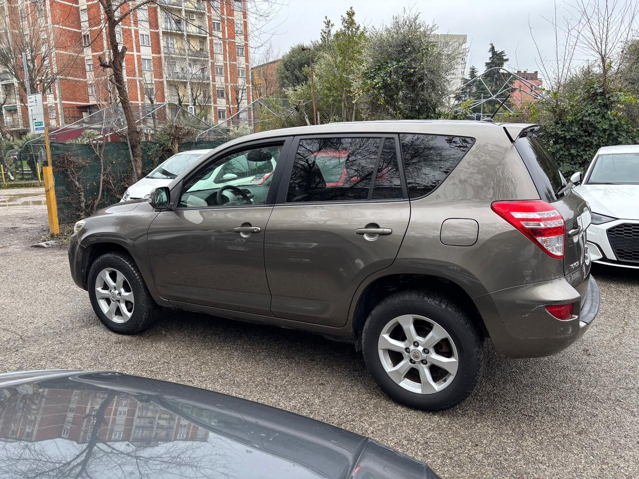 Toyota RAV 4 - 2.2 D-4D 150 CV
