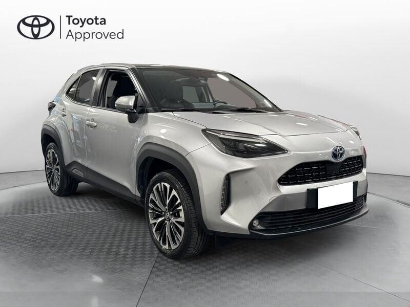 Toyota Yaris Cross Yaris Cross 1.5 Hybrid 5p. E-CVT AWD-i Lounge
