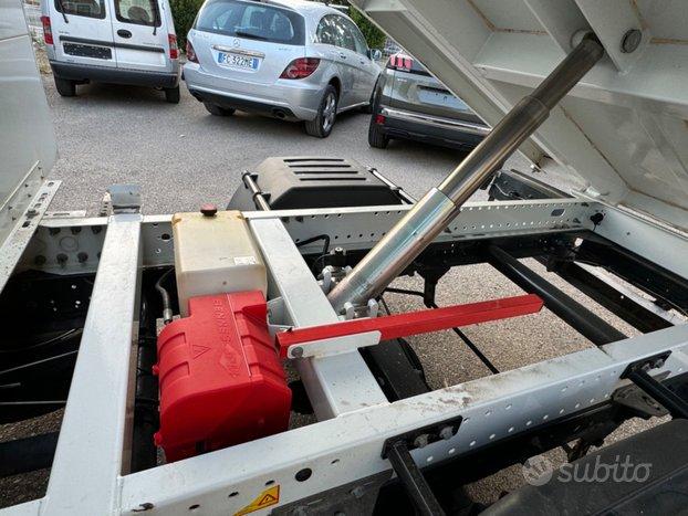 Iveco Daily 35C11 DOPPIA CABINA RIBALTABILE 7 POST