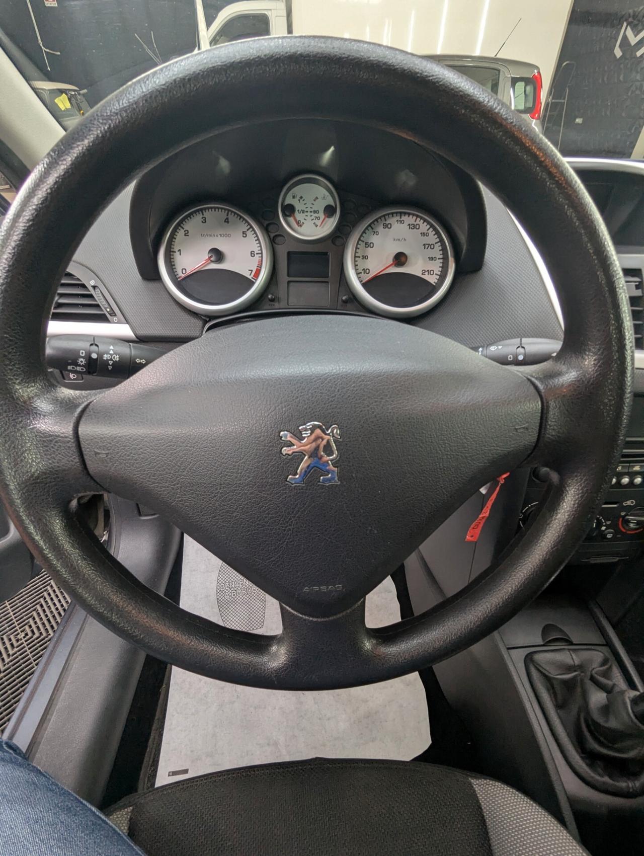 Peugeot 207 GPL