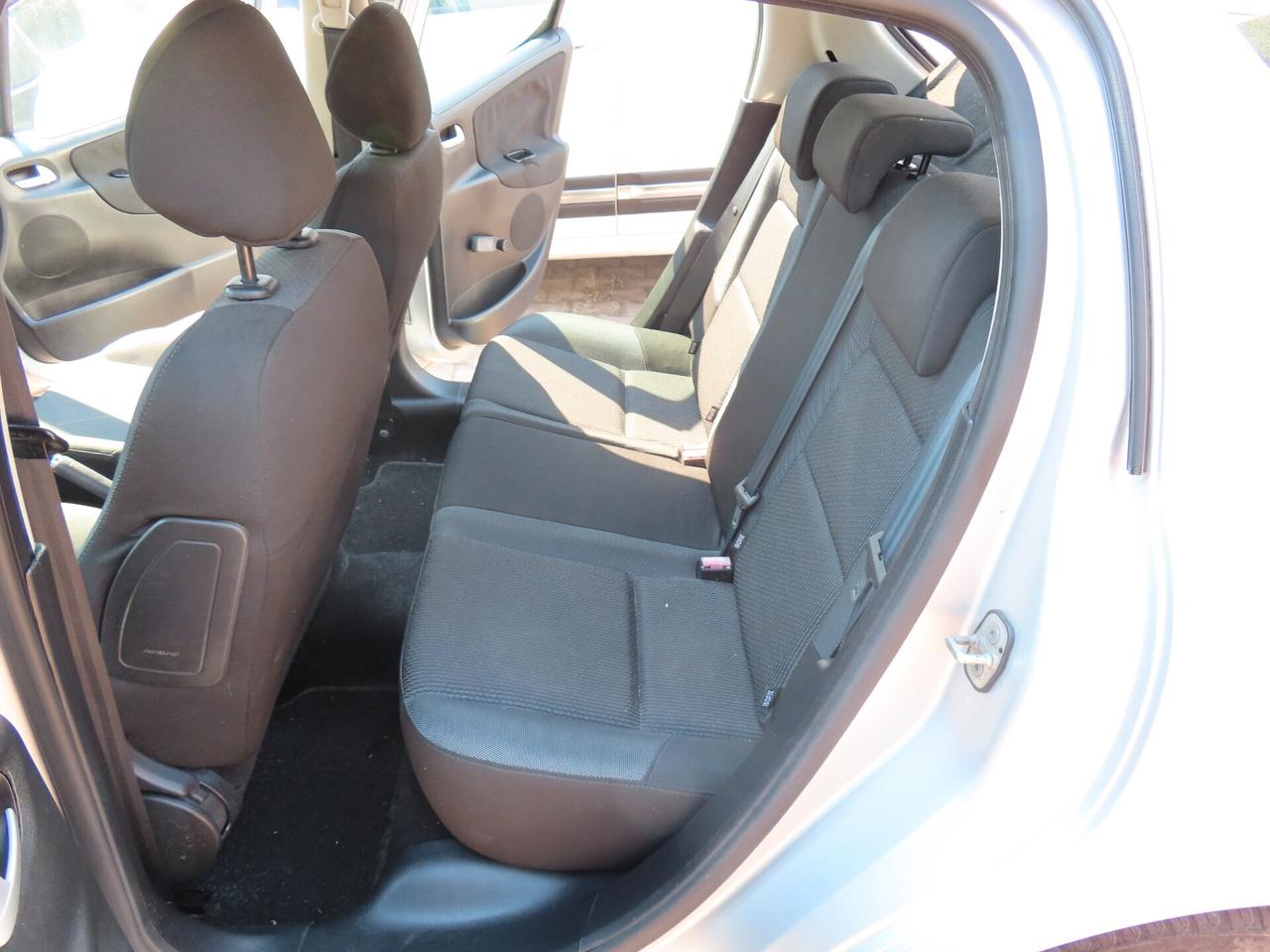 Peugeot 207 1.6 HDi 90 CV 100.000 KM CERT 2010