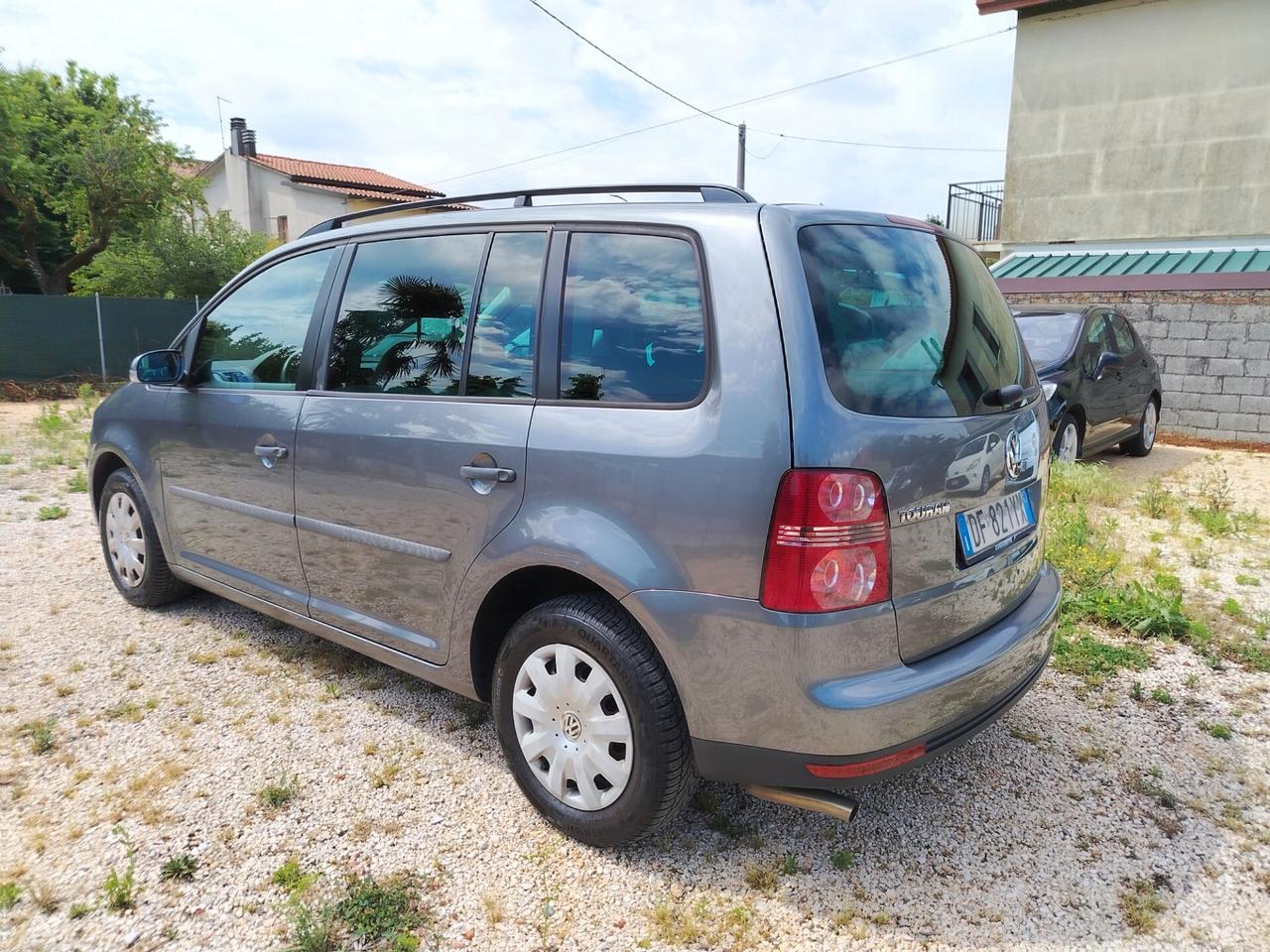 Volkswagen Touran 2.0 Trendline Ecofuel