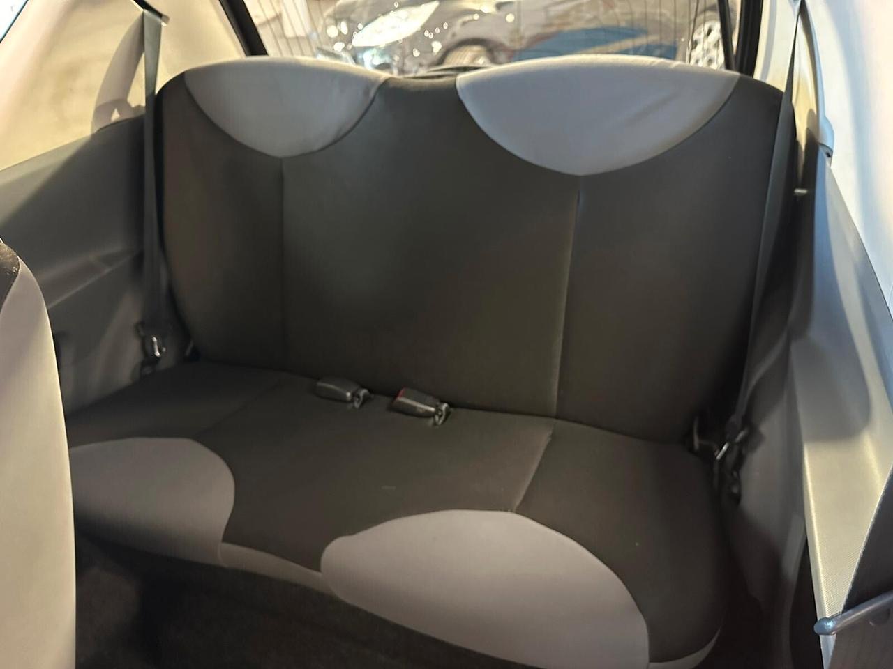 Peugeot 107 1.0 68CV 3p. Sweet Years