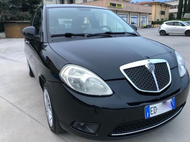 Lancia Ypsilon 1.3 75 cv Diesel/Mjet Platino