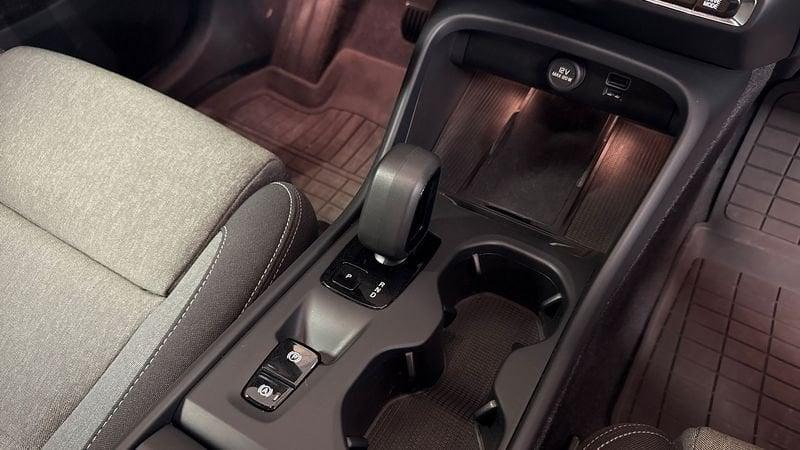 Volvo XC40 N1 T2 Core auto