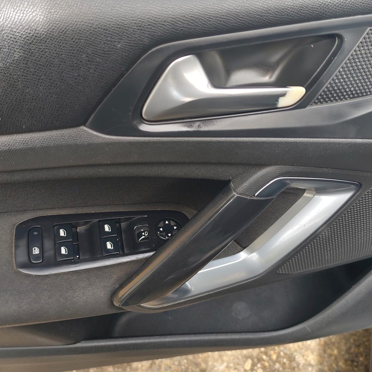 Peugeot 308 BlueHDi 120 S&S SW