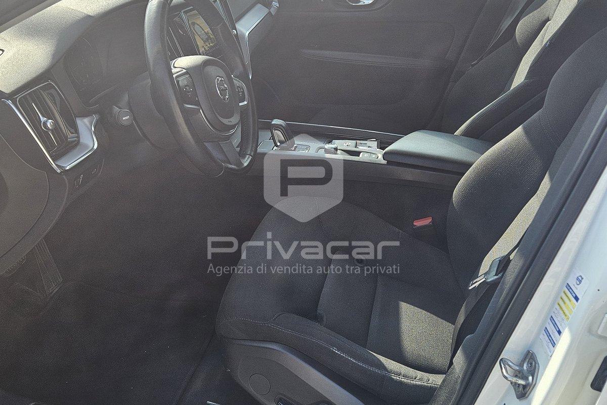 VOLVO V60 B4 (d) Geartronic Momentum Business
