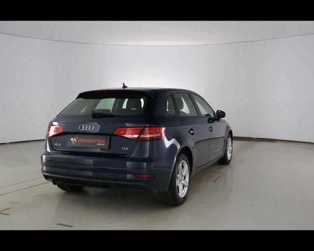 AUDI A3 SPB 1.6 TDI 116 CV Business