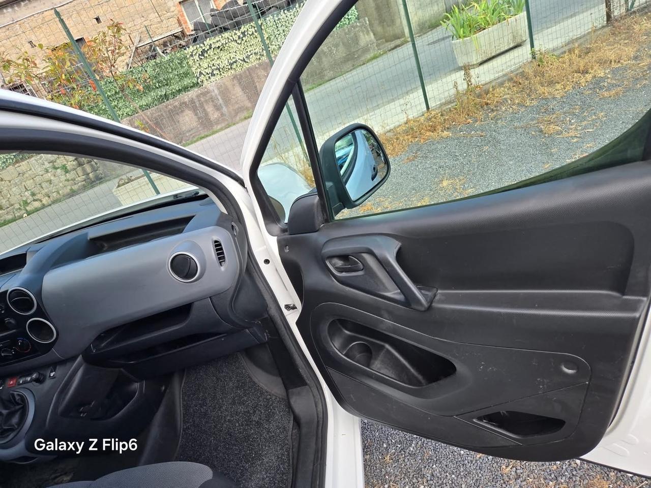 Peugeot Partner BlueHDi 100 S&S PC Furgone Pro 3 POSTI