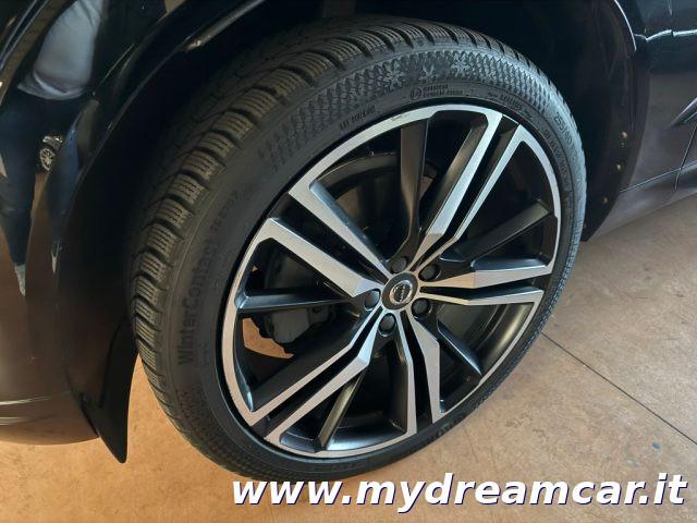 VOLVO XC60 B4 (d) AWD Geartronic Momentum