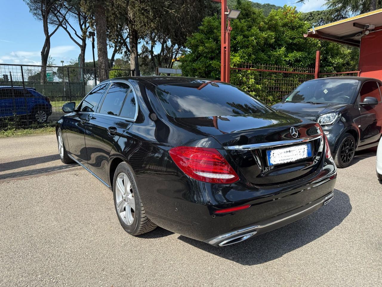 Mercedes-benz E 200 E 200 d Auto Premium FULL OPTIONAL KM CERTIFICATI GARANZIA 12 MESI DISTRIBUZIONE FATTA 230000 KM