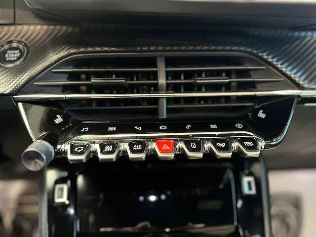 Peugeot 2008 motore elettrico 136 CV GT Pack