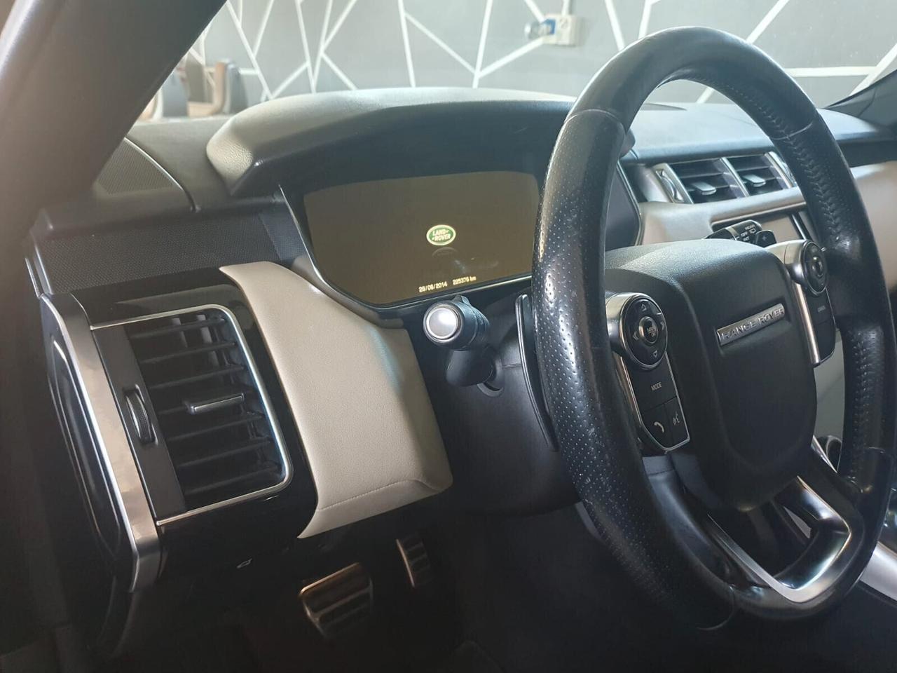 Land Rover Range Sport 3.0 TDV6 HSE Dynamic