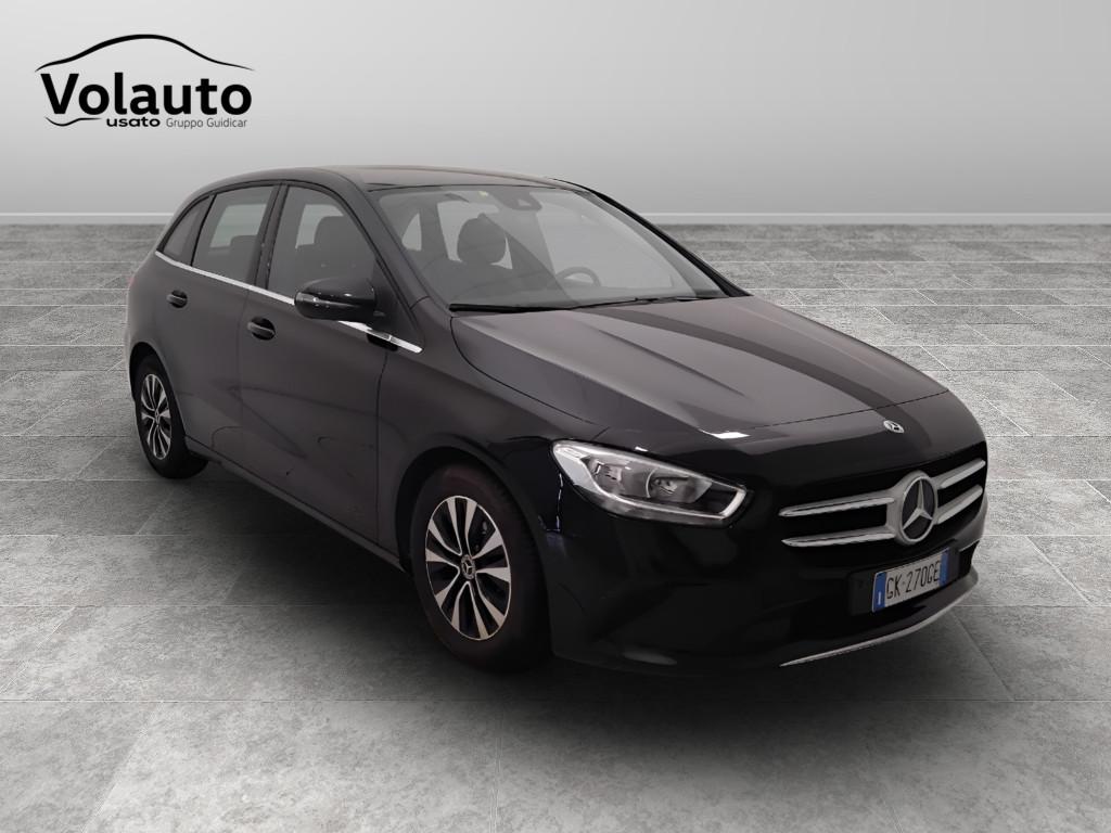 Mercedes-Benz Classe B - W247 2018 - B 180 d Sport auto