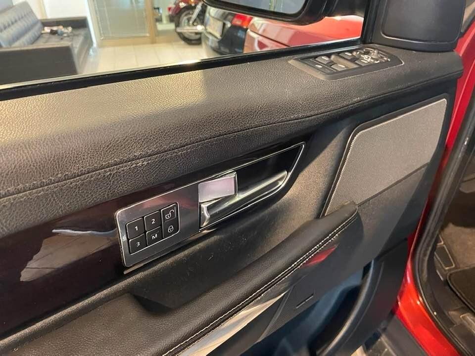 Land Rover Range Rover Sport Range Rover Sport 3.0 SDV6 Autobiography