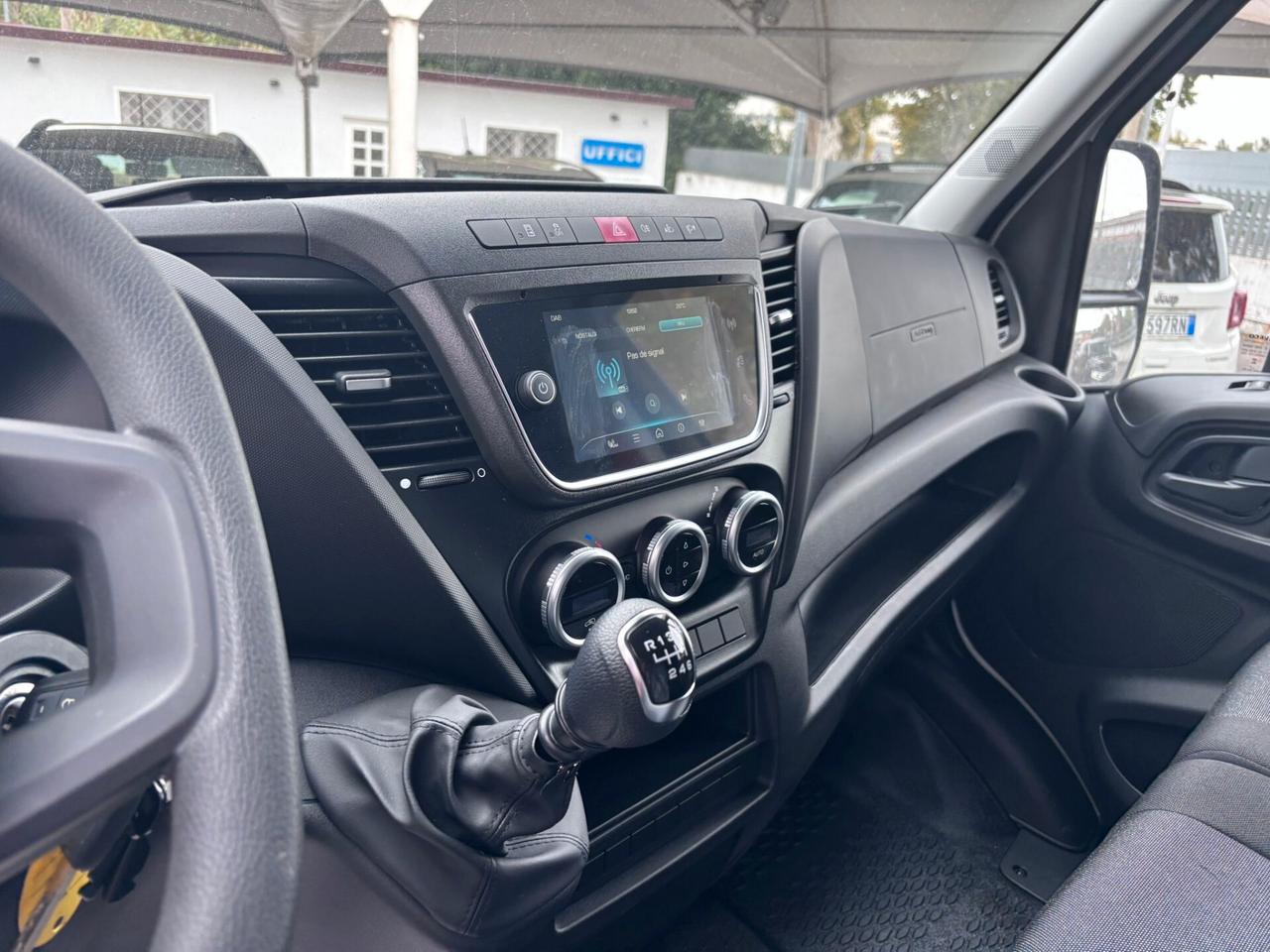 Iveco daily 35C160 motore 3000 furgone e sponda