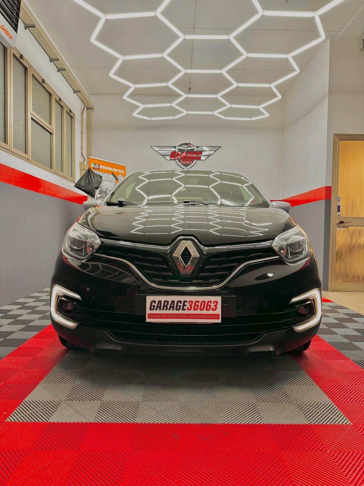 Renault Captur business