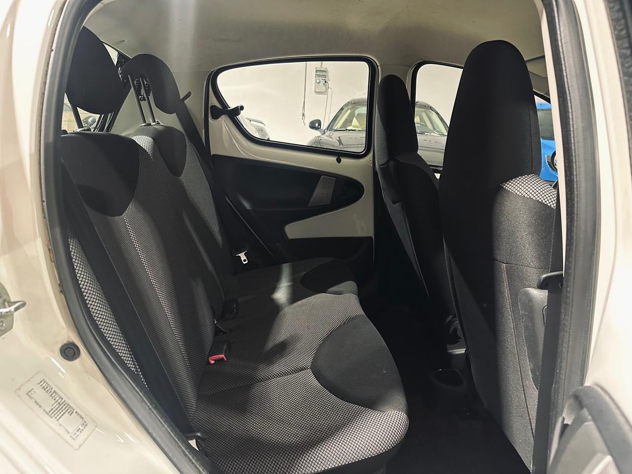 Toyota Aygo 1.0 12V VVT-i 5 porte CLIMATIZZATORE