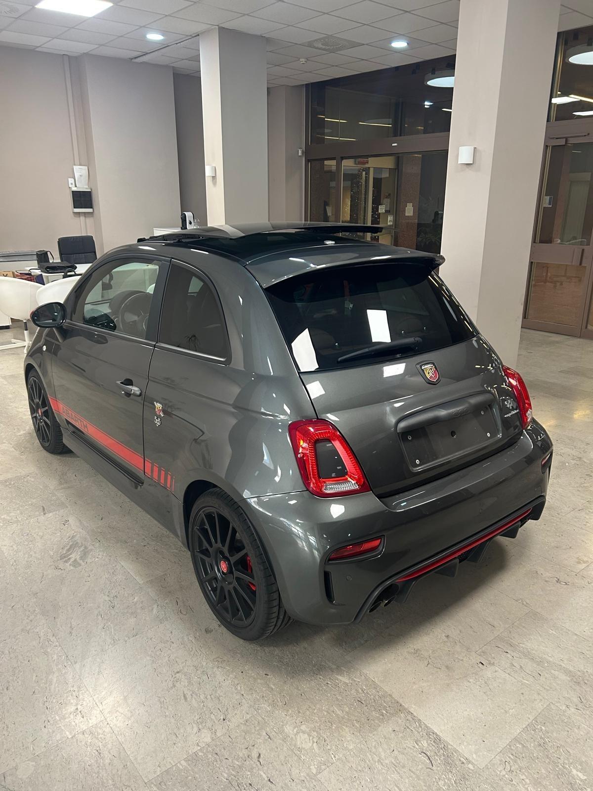 Abarth 595 1.4 Turbo T-Jet 180 CV Competizione