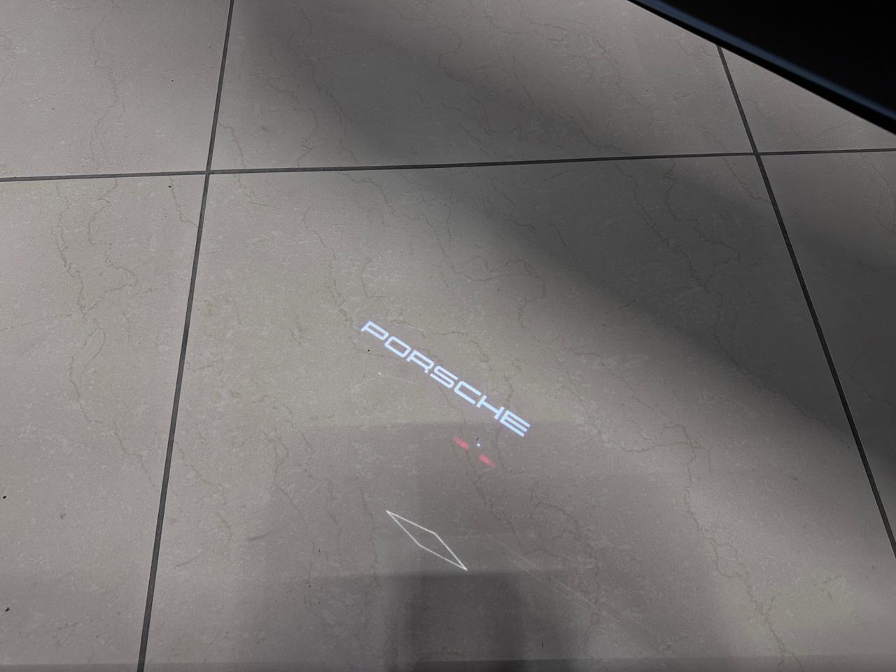 Porsche 911 Coupe 4.0 GT3 auto