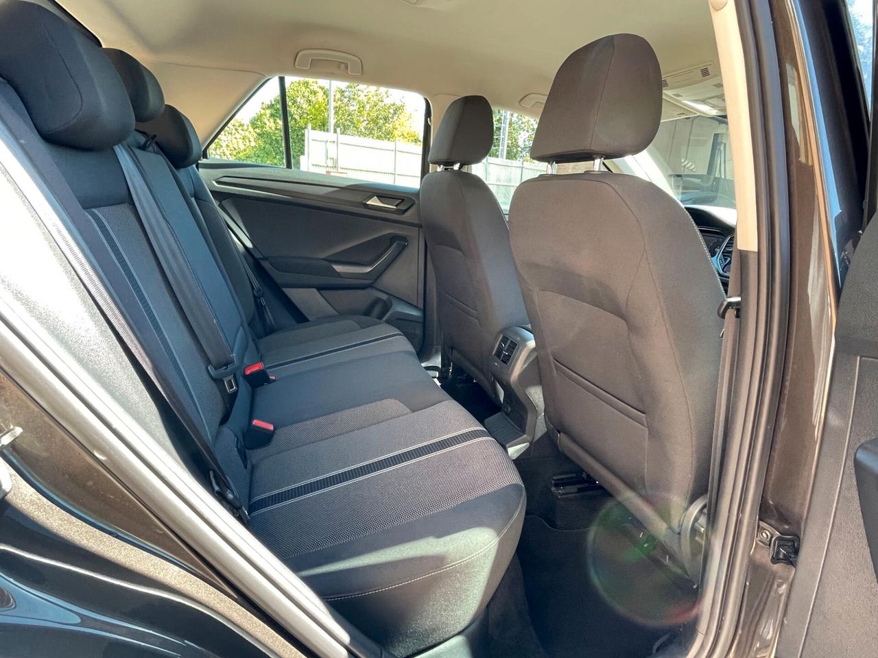 Volkswagen T-Roc 1.0 TSI 115 CV- TAGLIANDI UFFICIALI CASA MADRE
