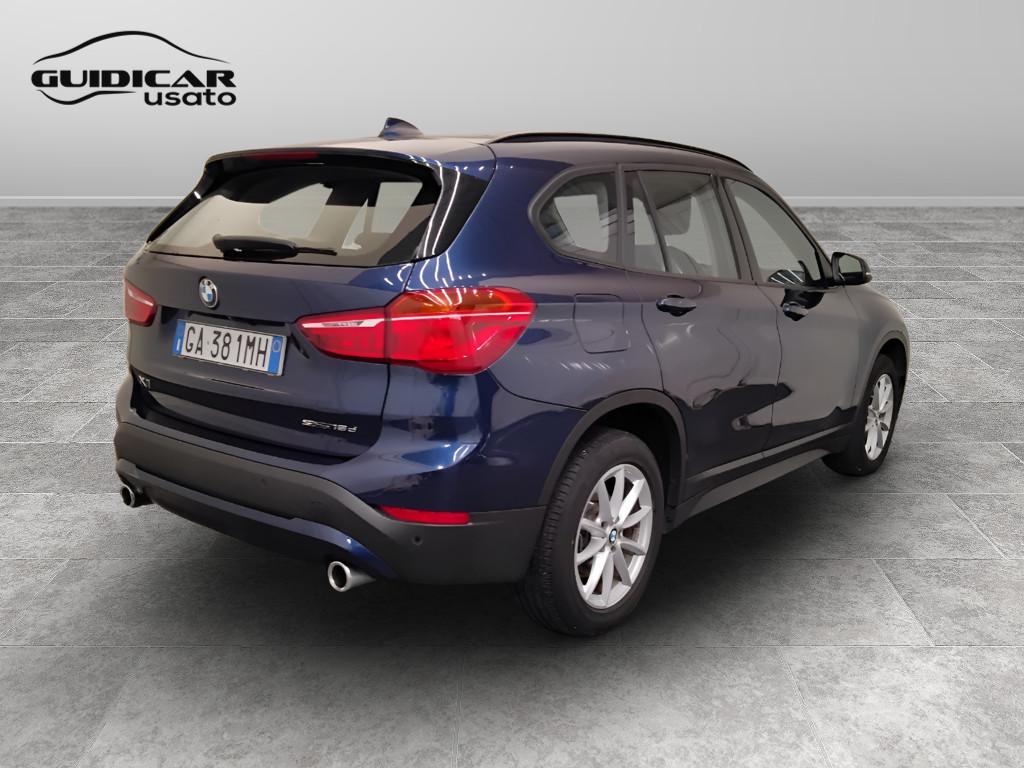 BMW X1 F48 2019 - X1 sdrive18d Advantage auto