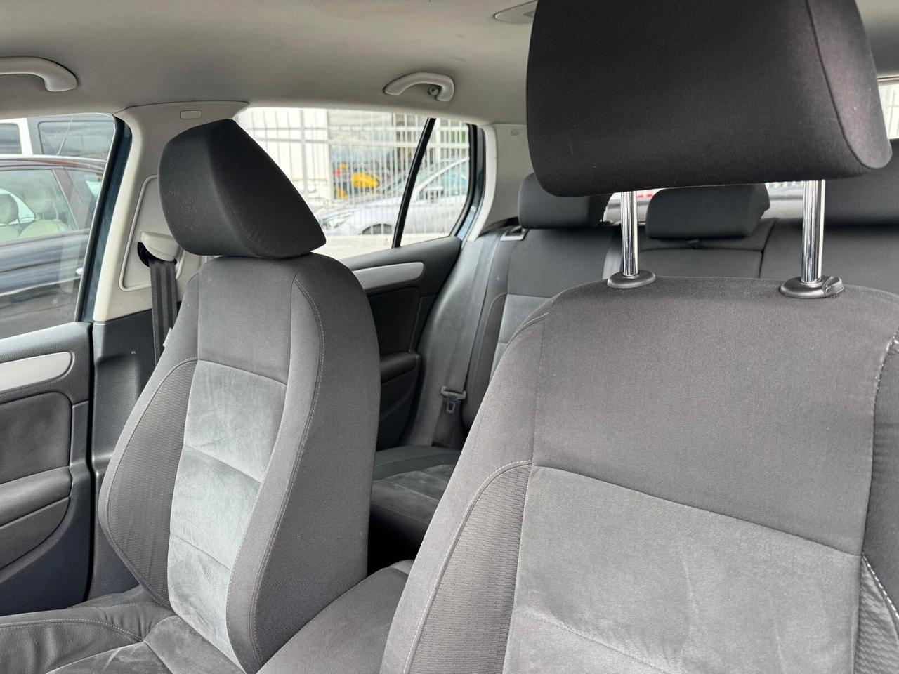 Volkswagen Golf 1.6 TDI DSG 5p. GARANZIA