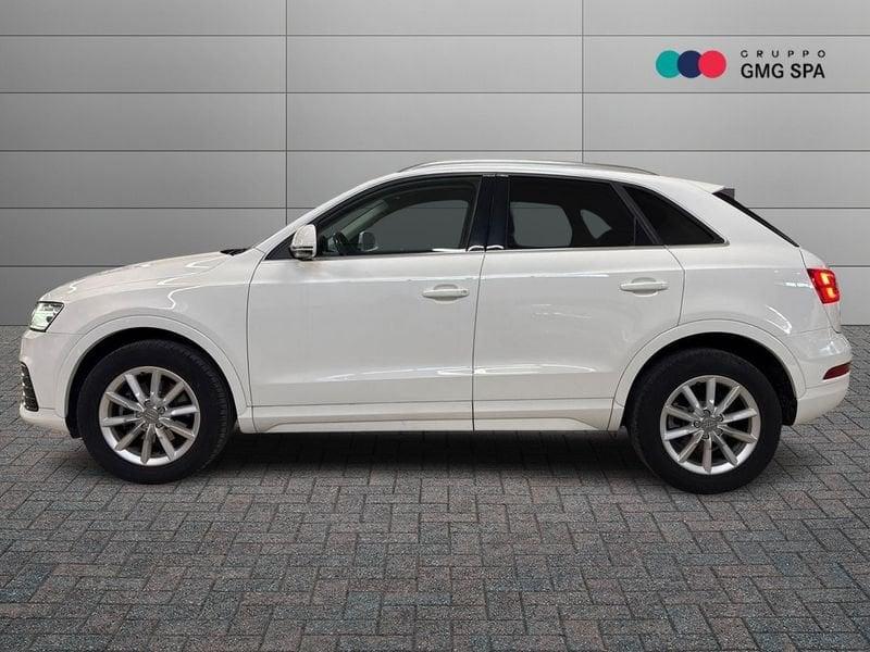 Audi Q3 2.0 tdi Business 120cv s-tronic